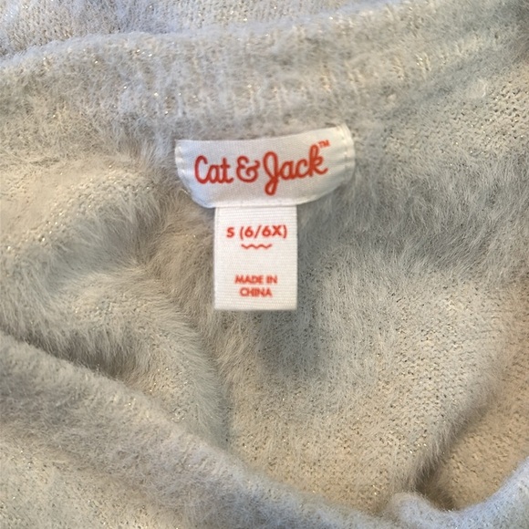 CAT & JACK Off White/Cream Colored Button Sweater Girls Size S (6/6X) - Picture 4 of 5
